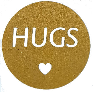 Sticker hugs okergeel cadeausticker