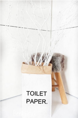 XS Paperbag Toilet Paper tekst